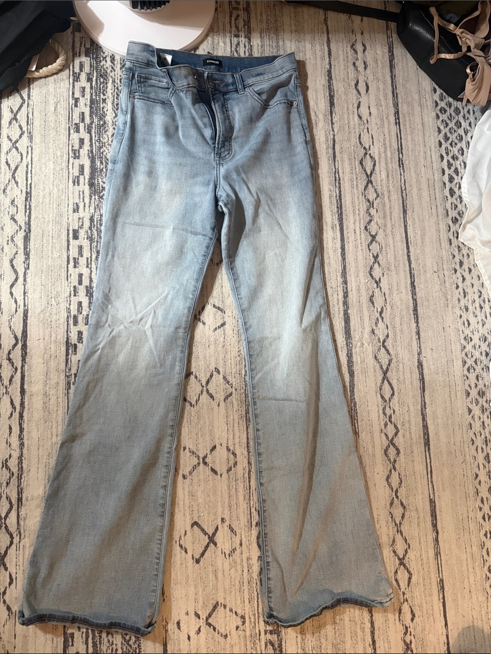 Express Light Wash Wide-Leg Jeans